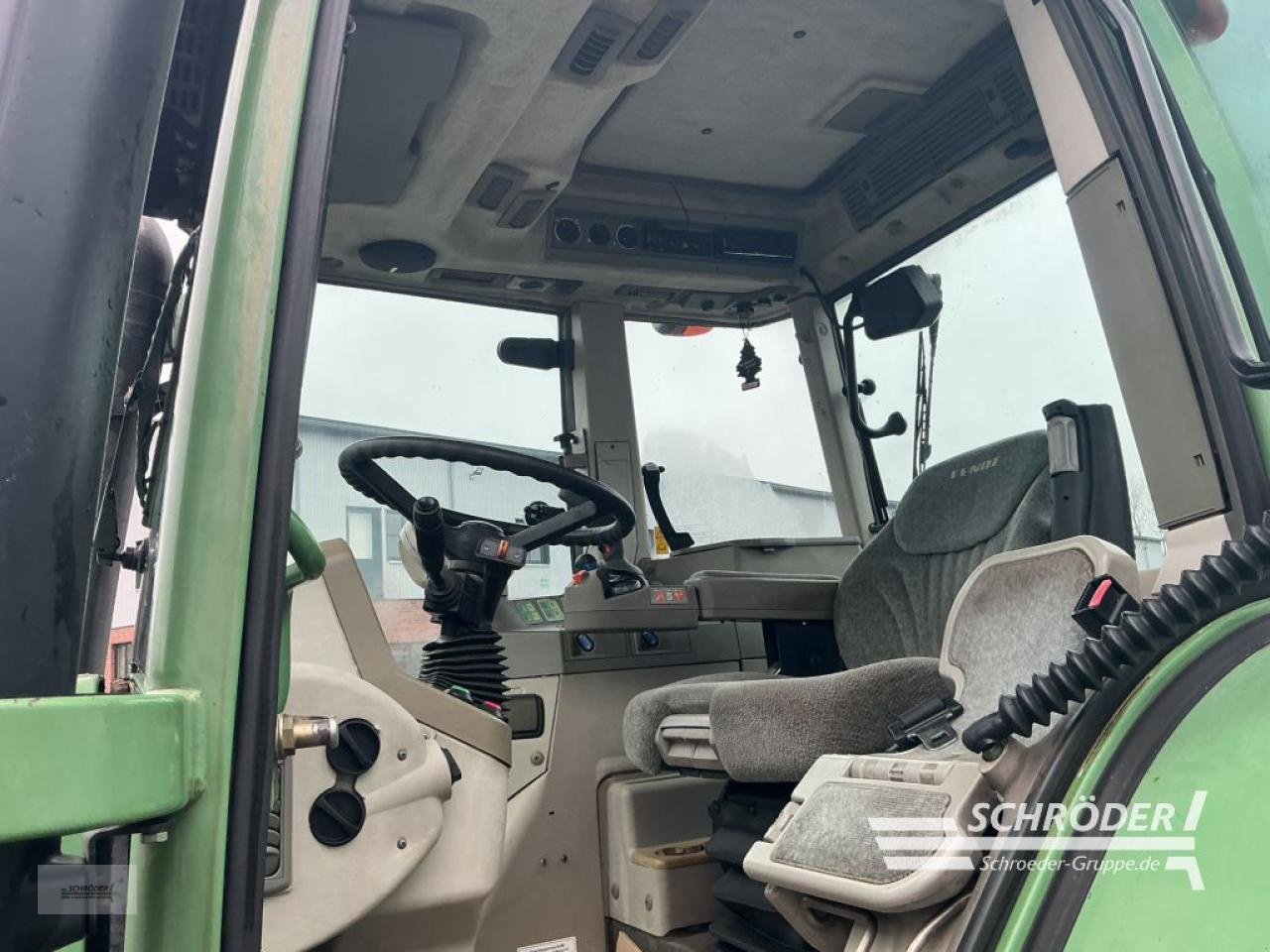 Traktor des Typs Fendt 818 VARIO TMS | COM II, Gebrauchtmaschine in Lastrup (Bild 21)